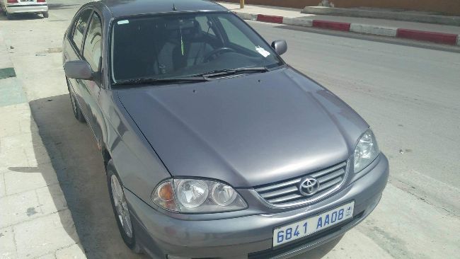 سيارة اتيكا للبيع مكتملة الأوراق toyota avensis attica