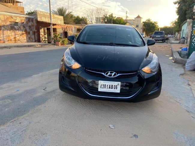 Hyundai Elantra 2013