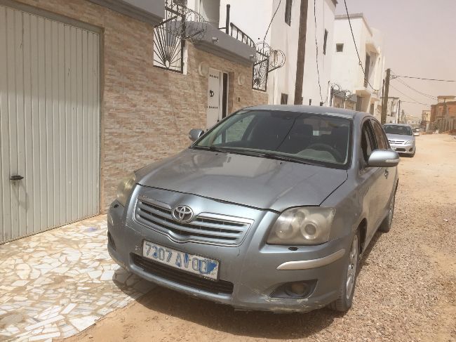 Avensis 2008 D4D 7..AV en bon etat