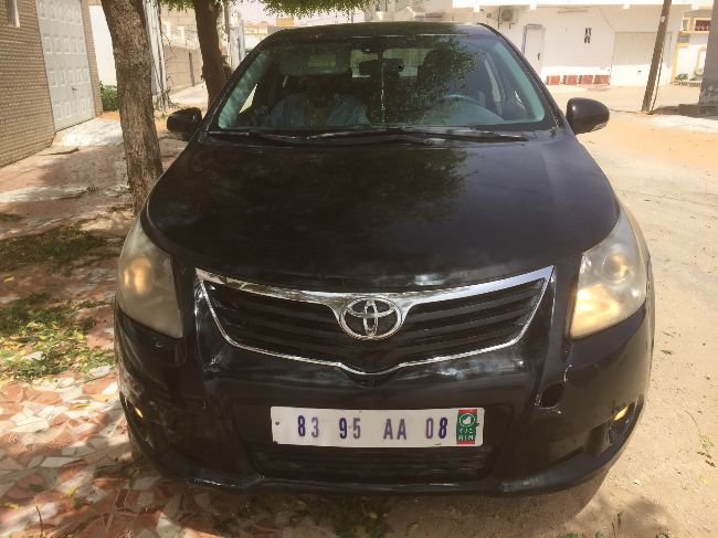 Avensis 2011 D4D en bon etat AA08