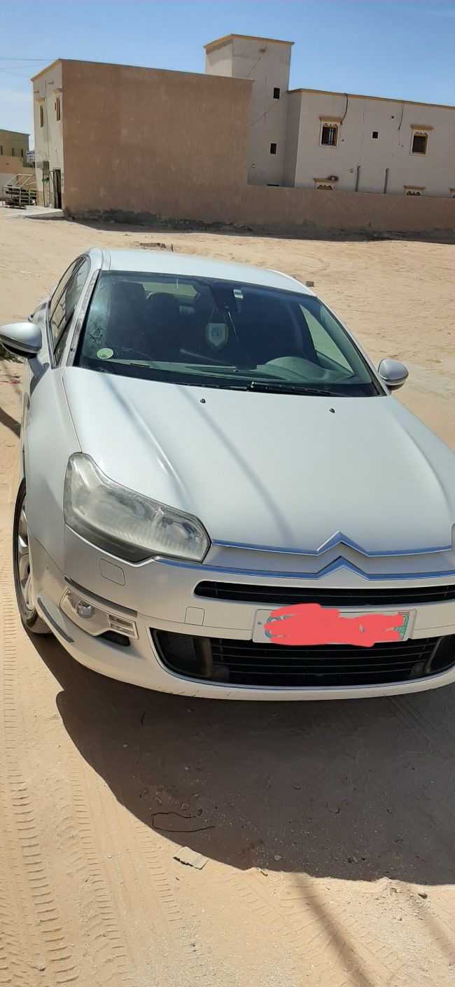 Citroën C5 papier complet en bon état 