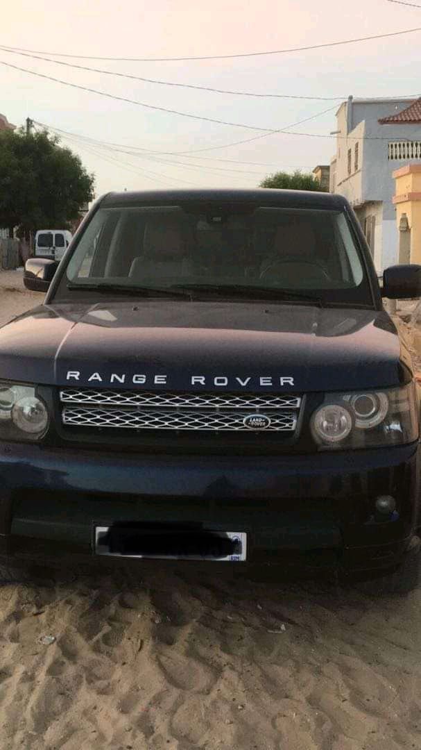 RANG ROVER 2013 en tré bon etat dedouanier