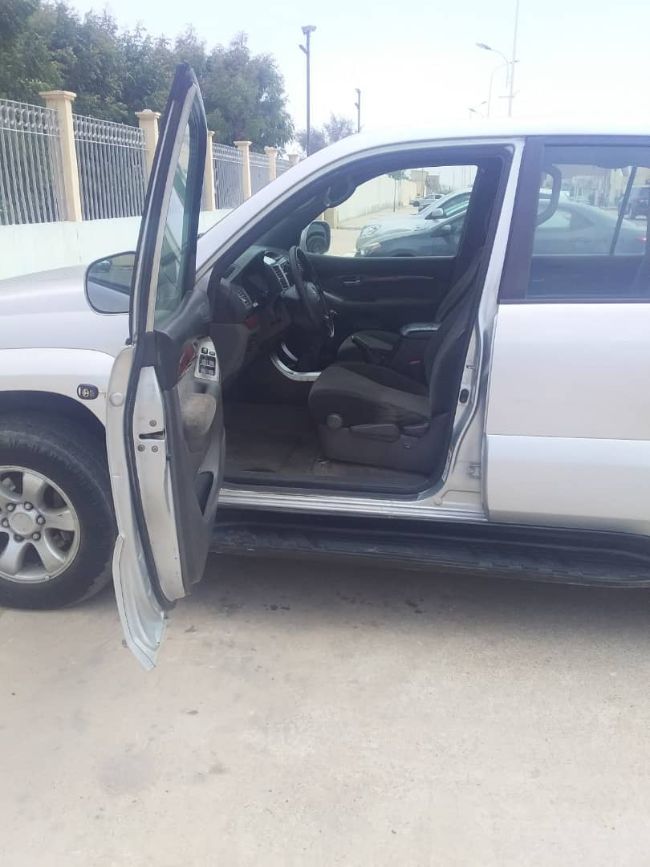 Voiture Toyota Prado 2004 