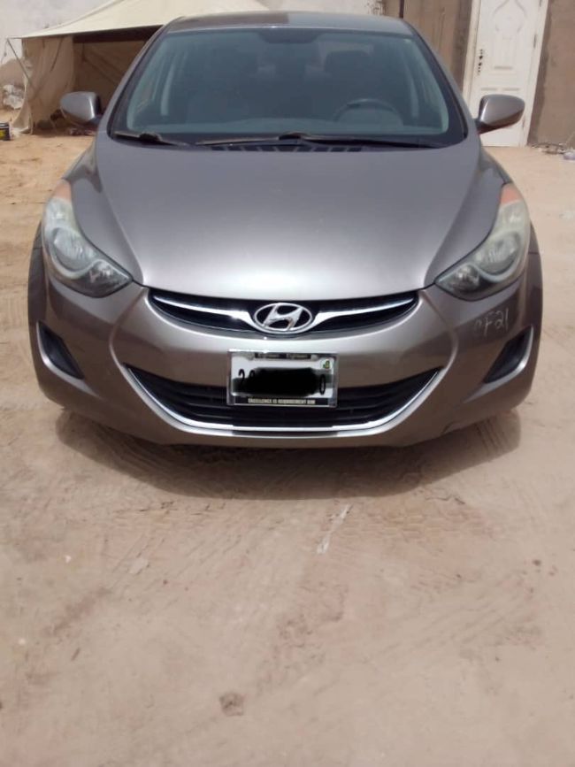 Hyundai Elantra 2013