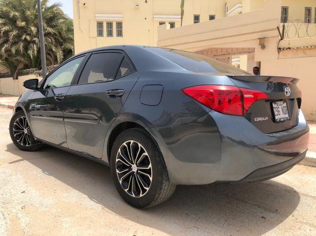 Corolla SE 2018, Modele Canada