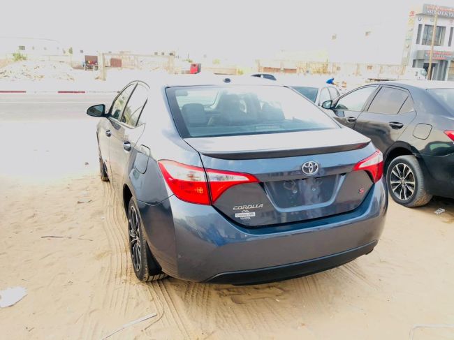 Vendre Toyota corolla 2016(full option) 