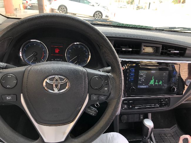  Toyota Corolla 2018 LE