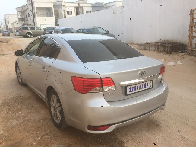 Avensis 2014 en tré bon etat 3285AA02