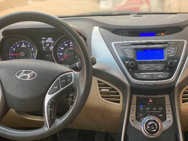 Elantra 2013 à vendre urgent