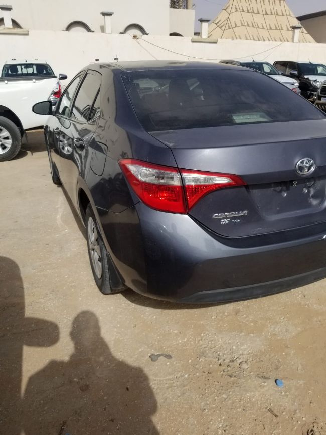 Corolla 2014 AA09 كورولا مرقمة مزالت نظيفة