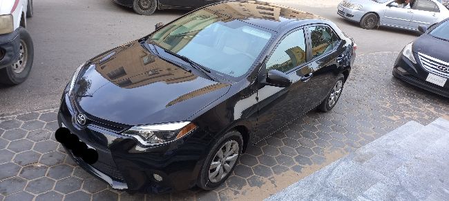 Toyota corolla 2015 le en exelante état non matricule 