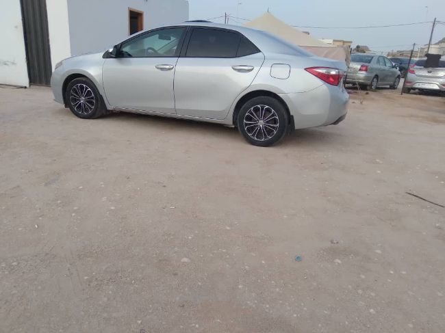 Toyota Corolla 2015