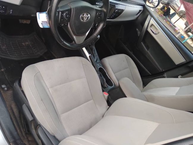 Toyota Corolla 2015