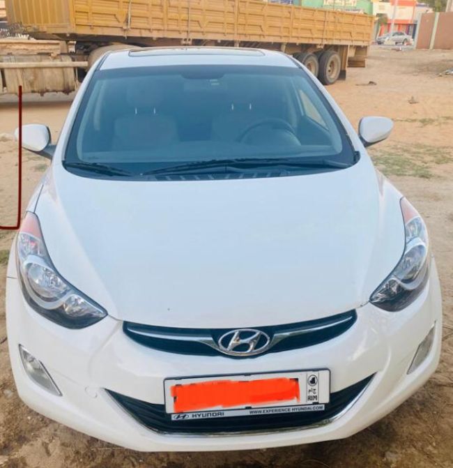  Hyundai Elantra 2013