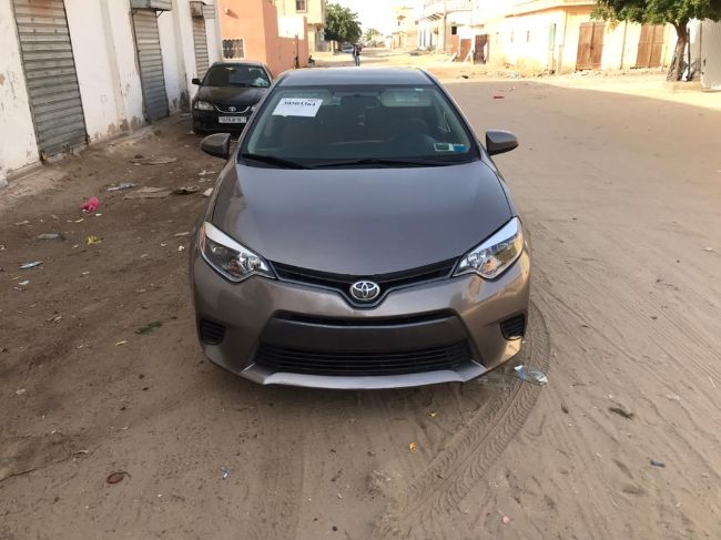 Corolla le 2015 neuf