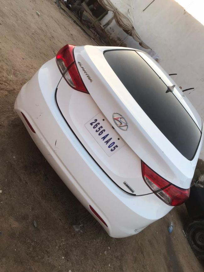 Hyundai Elantra 2013