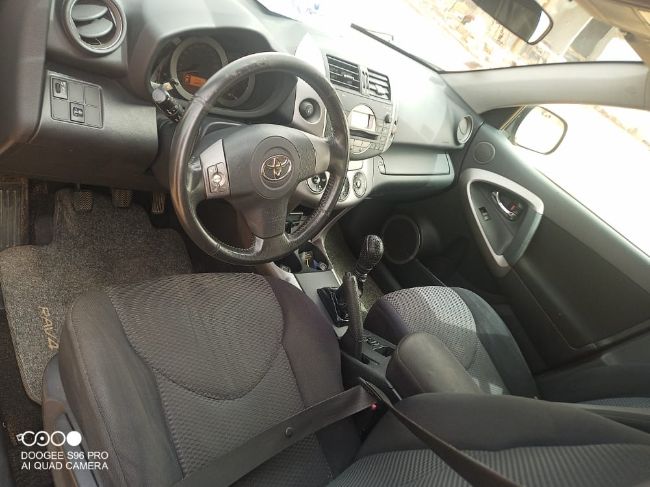 Toyota  Corolla  RAV4 2008 جديدة اله الا سبوع داخلة ما