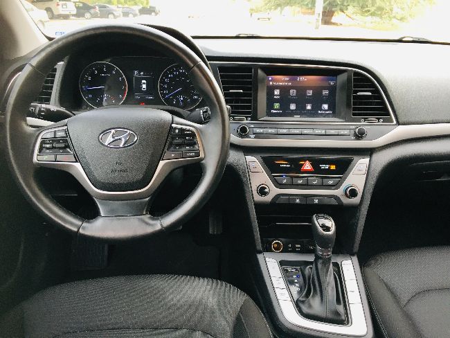 Hyundai Elantra 2018 Limited