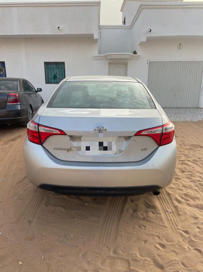 TOYOTA COROLLA Non Matriculé وندفعوها من ابرادو TX