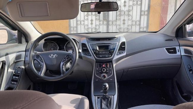 هونداي النترا امدبيتيه كولاج Hyundai Elantra 2014