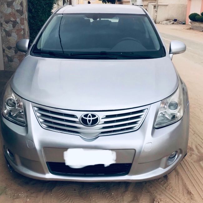 Toyota Avensis 2011