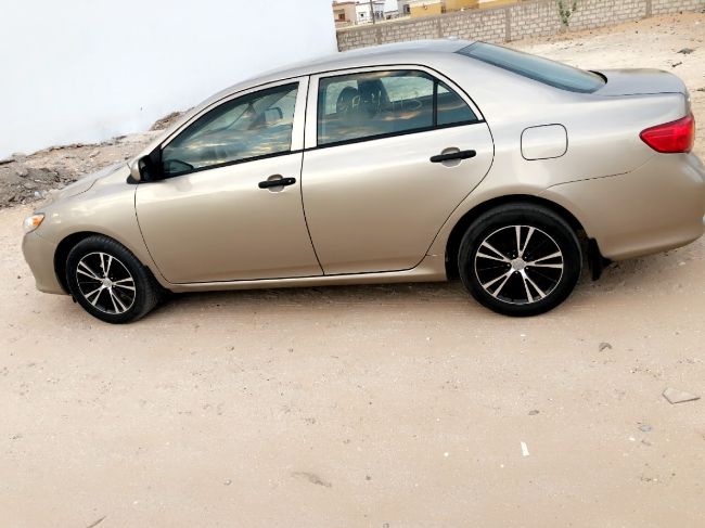 A vendre toyota corolla 2010 toute neuve