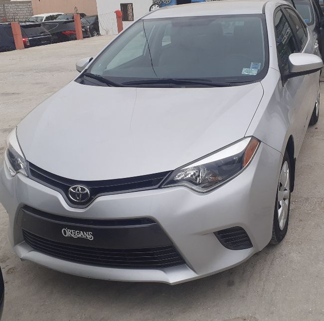  Toyota - Corolla 2015