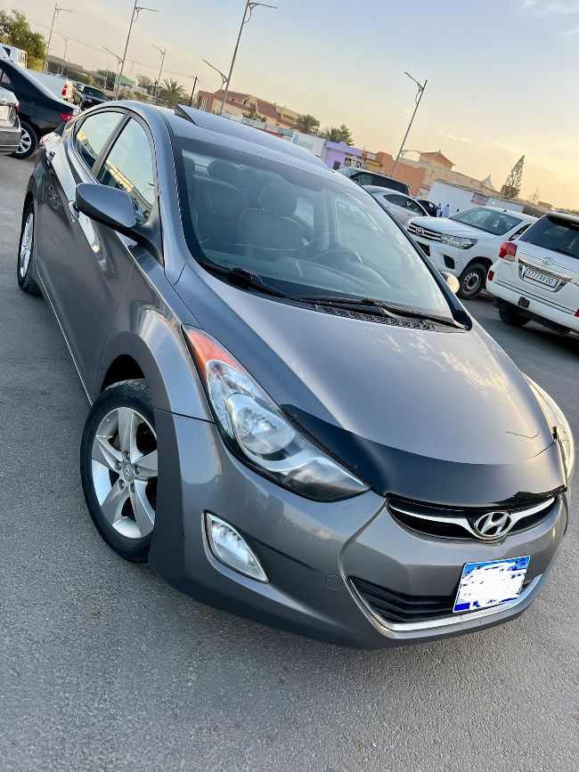 Hyundai elantra 2013 mavat oura9met