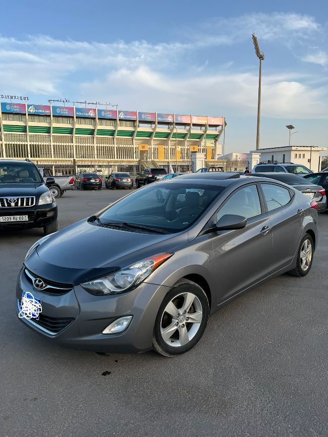 Hyundai elantra 2013 mavat oura9met