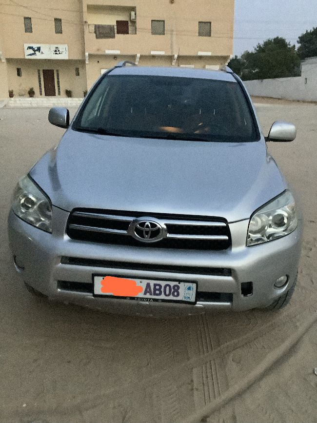 Toyota  RAV 4  na8ive