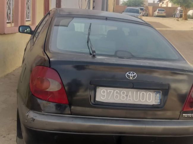 سيارة.للبيع جيدة ومجمركة Toyota Avensis 2.0