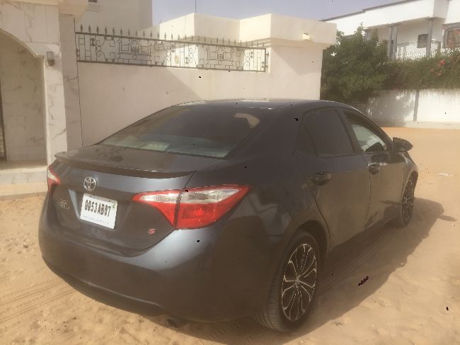 Corolla s 2015 automatique AB07 en bon etat