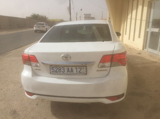 Avensis 2014 AA12 en bon état 