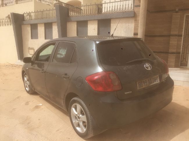 Toyota auris AA06 en bon etat