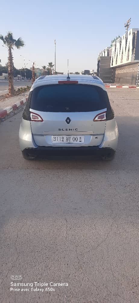 Renault Mégane 2012 AU nouveau modèle démarrage star 