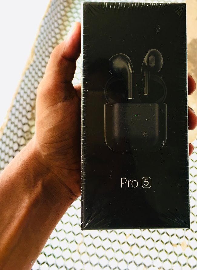 Airpods pro 5 black