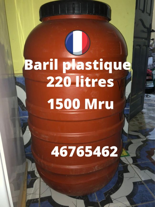 Baril plastique 220l