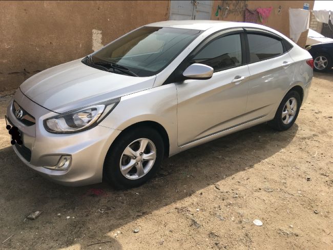  hyundai accent 2014 diesel boite automatique