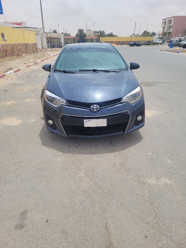 Toyota Corolla S 2015 essence boite automatique