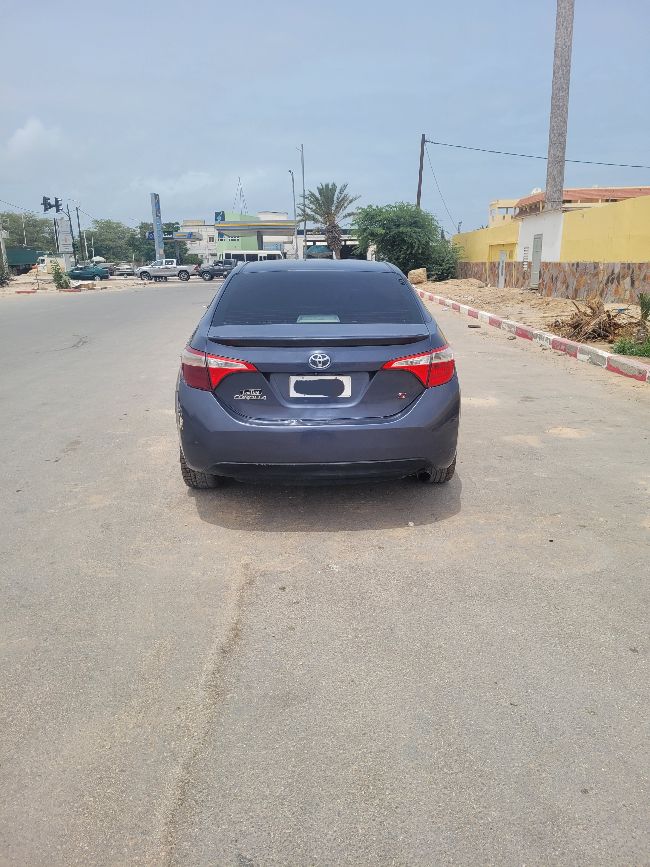 Toyota Corolla S 2015 essence boite automatique