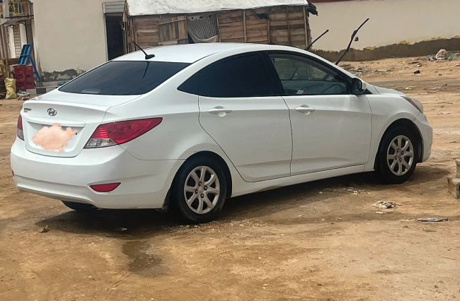 Hyundai Accent 2013