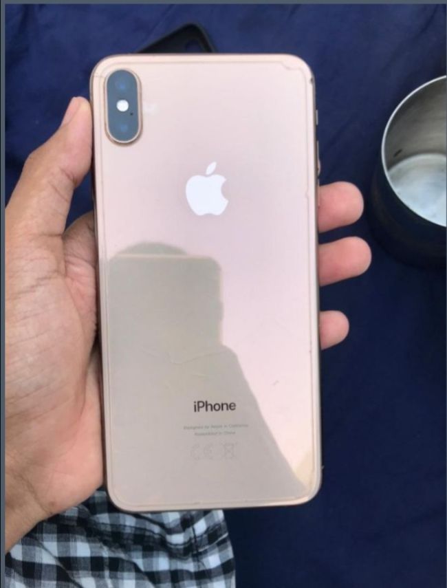 Iphone xs max 64GB