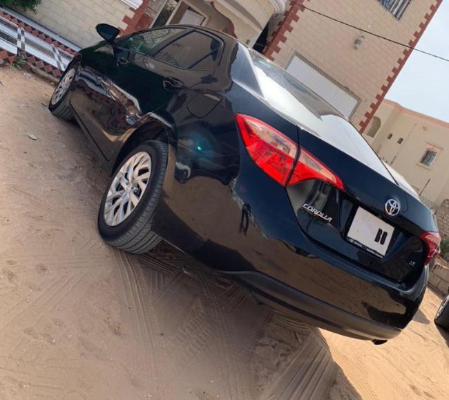 غير مرقمه Corolla LE  2017 