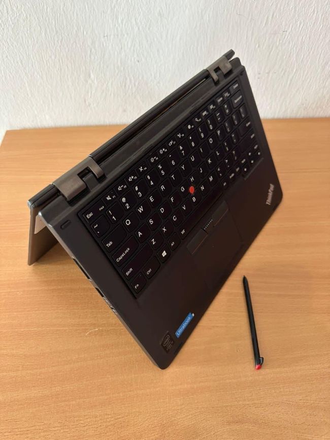 Lenovo Yoga 12