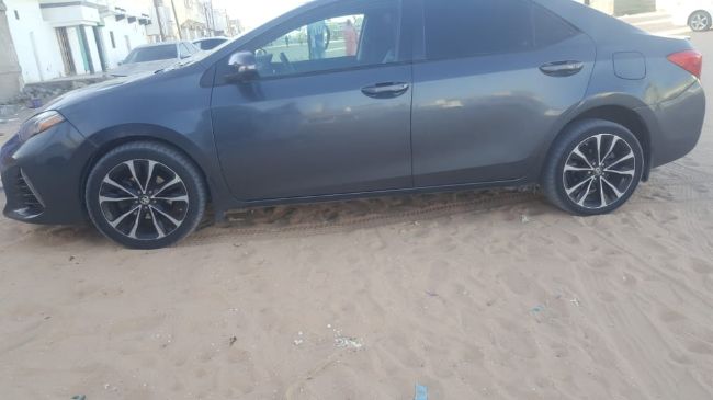 TOYOTA COROLLA  SE  BON ÉTAT 