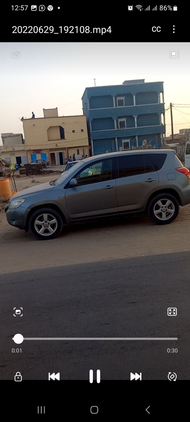 Rav4 2009 en bon état à vendre 