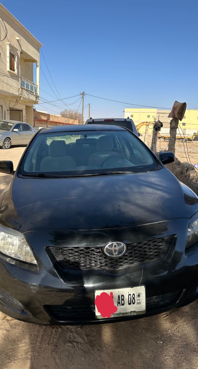 Corolla 2012 نظيفة مزالت مشاءالله 