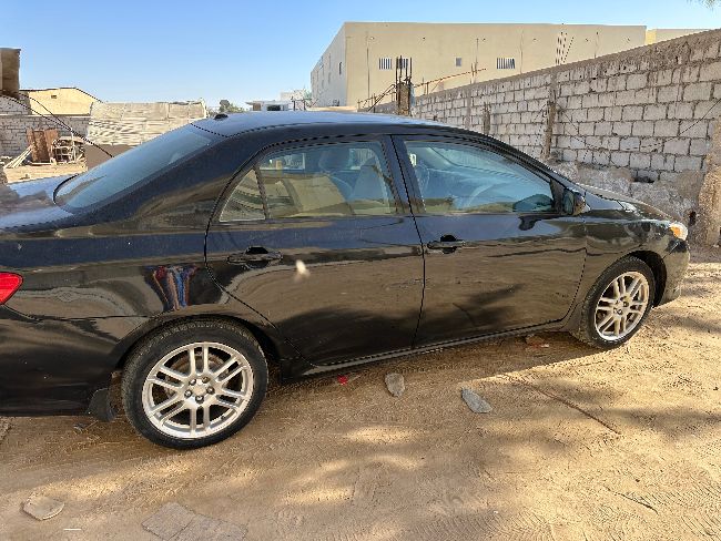 Corolla 2012 نظيفة مزالت مشاءالله 