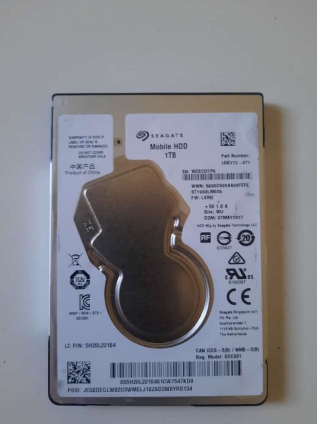 Disque dur HDD 1 TB ou 1 000 GB