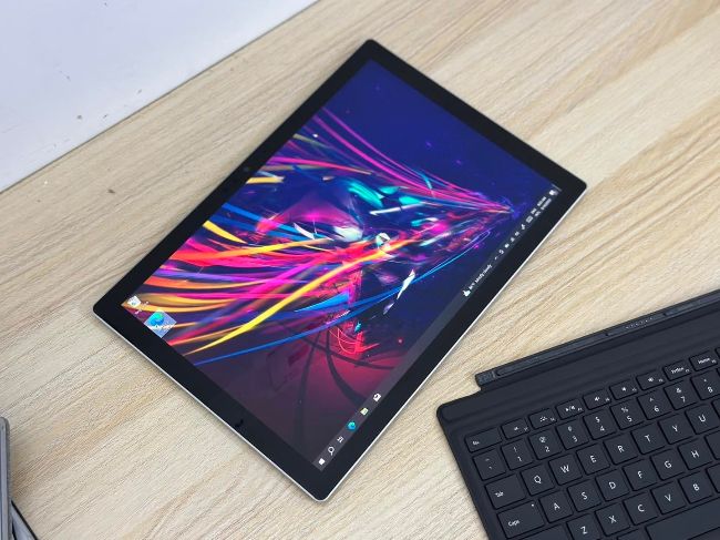 Surface Pro i5-7Th